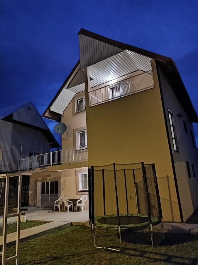 Snam Rooms&Apartment ชาเบลียค ภายนอก รูปภาพ