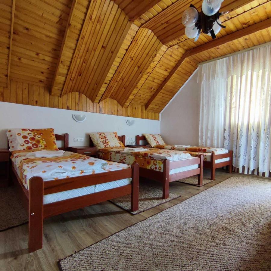 Snam Rooms&Apartment ชาเบลียค ภายนอก รูปภาพ