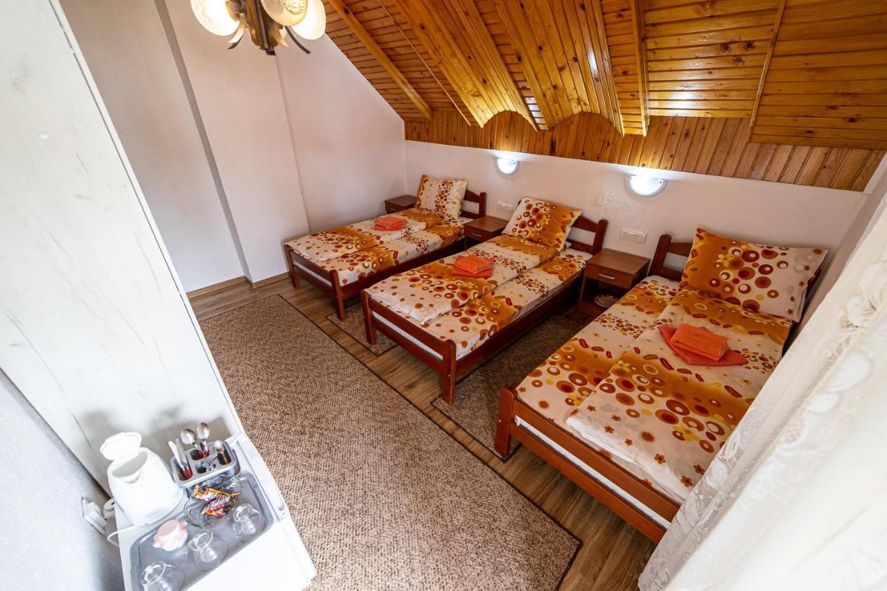 Snam Rooms&Apartment ชาเบลียค ภายนอก รูปภาพ