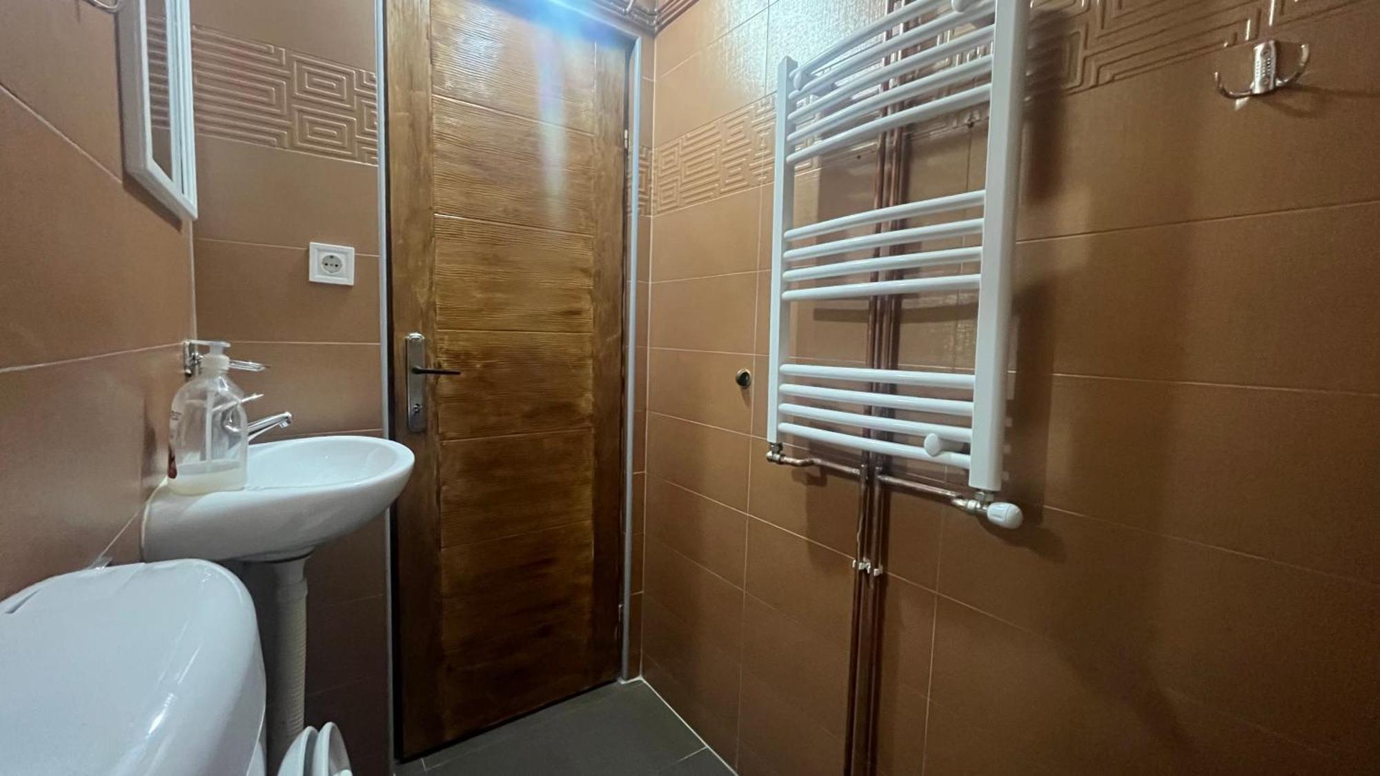 Snam Rooms&Apartment ชาเบลียค ภายนอก รูปภาพ